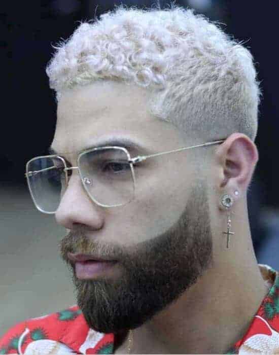 Skin fade curly Frohawk