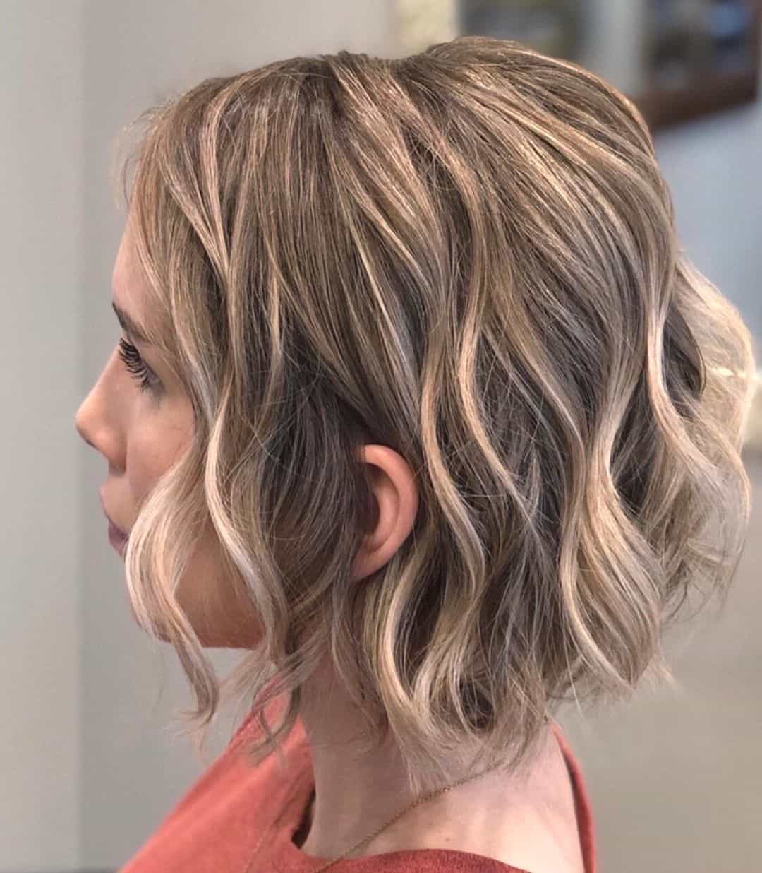 Short beachy waves