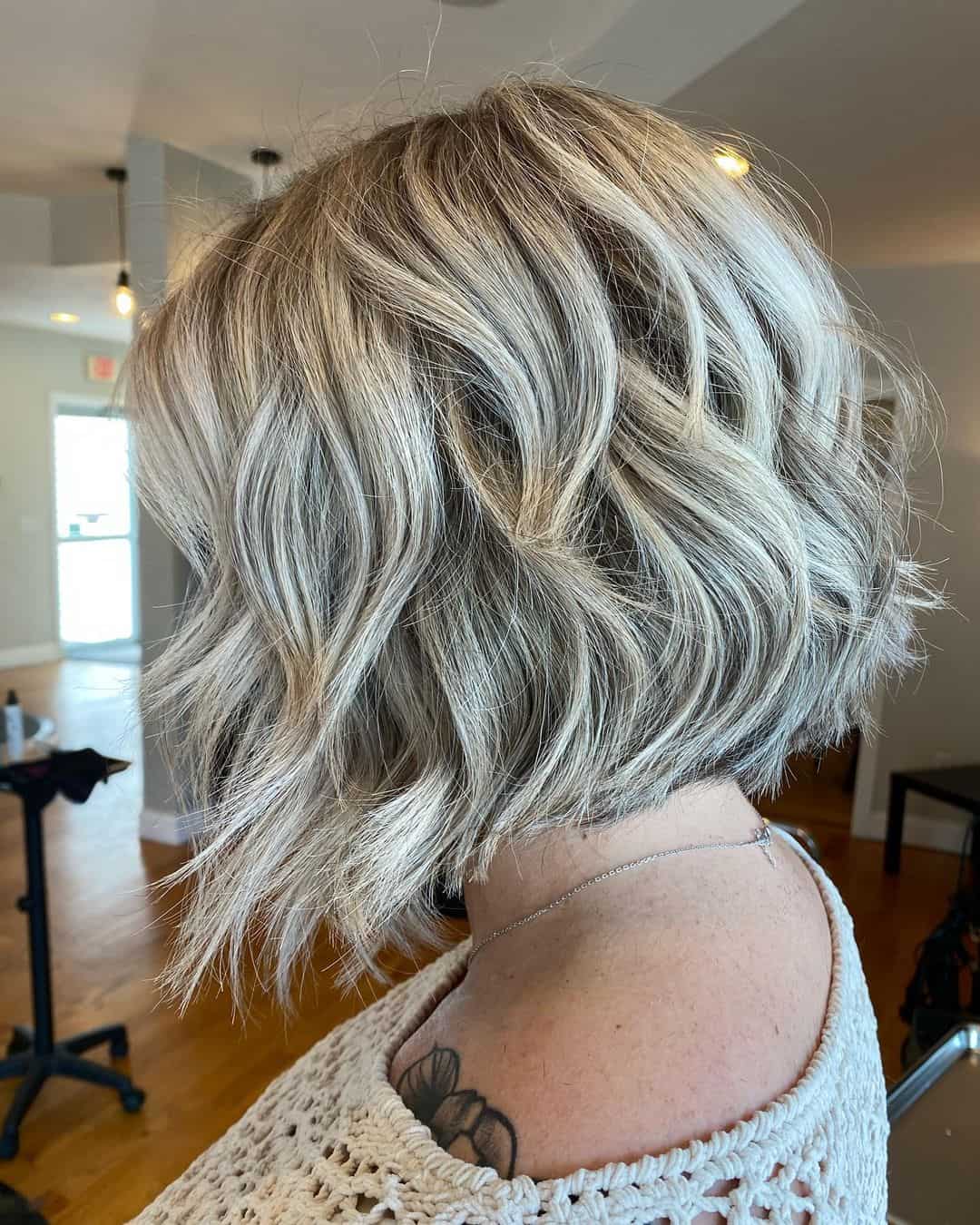 A lined bob