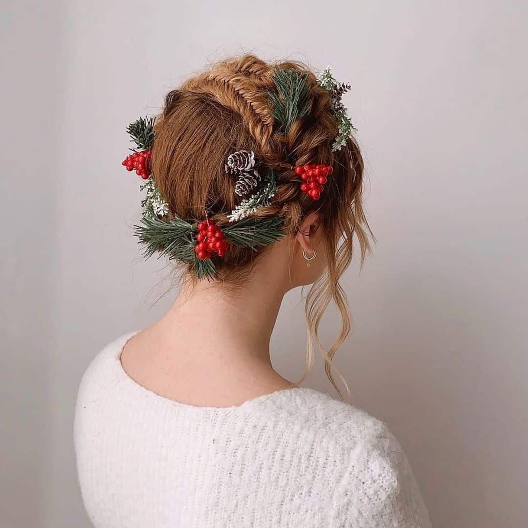 Christmas themed hair