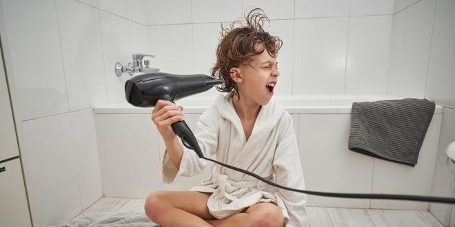 kids using hair dryer