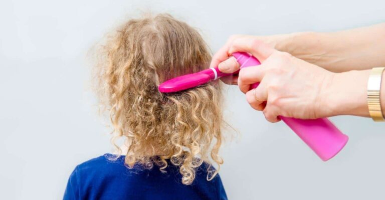 How to detangle kids curly hair?