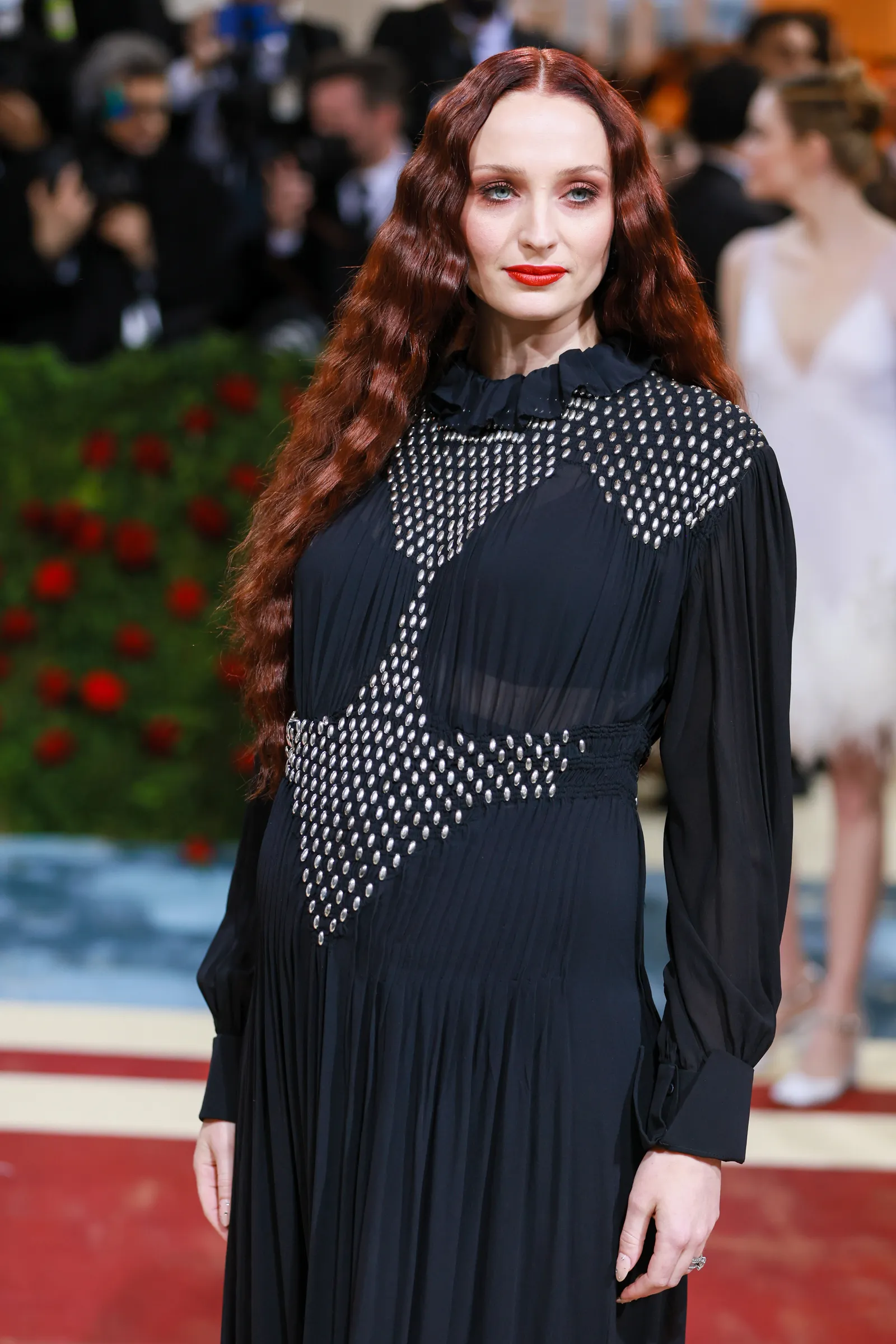 Sophie Tunner at met gala