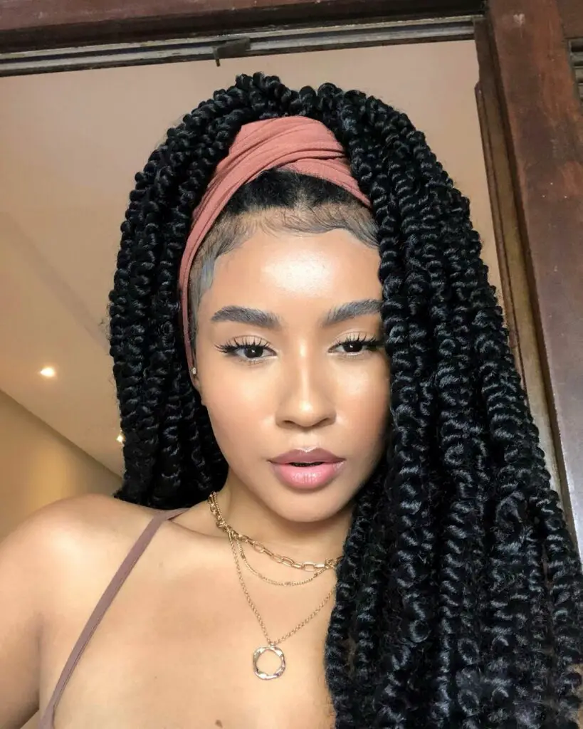 Twist braid out