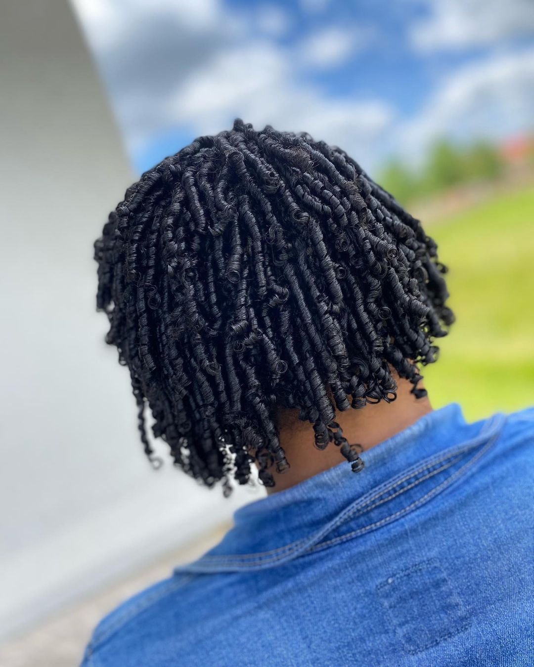 finger coils hairstyle