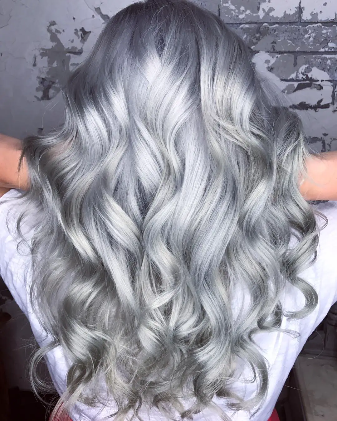 Subdued Silver Lining hair color
