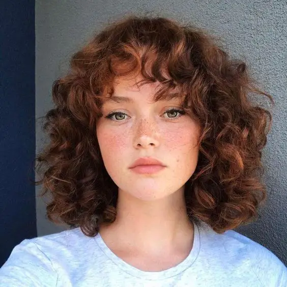 curly bob hair