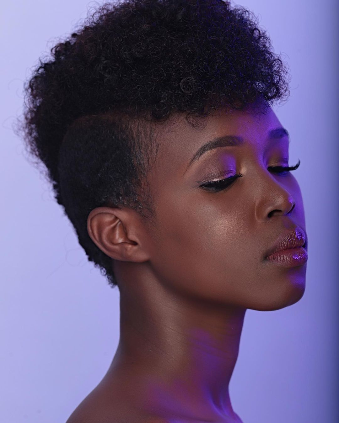 20 Stunning Natural Afro Hairstyles For Women