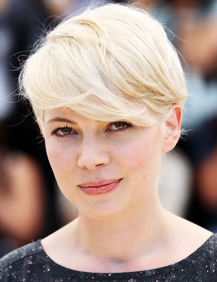 pixie haircut 