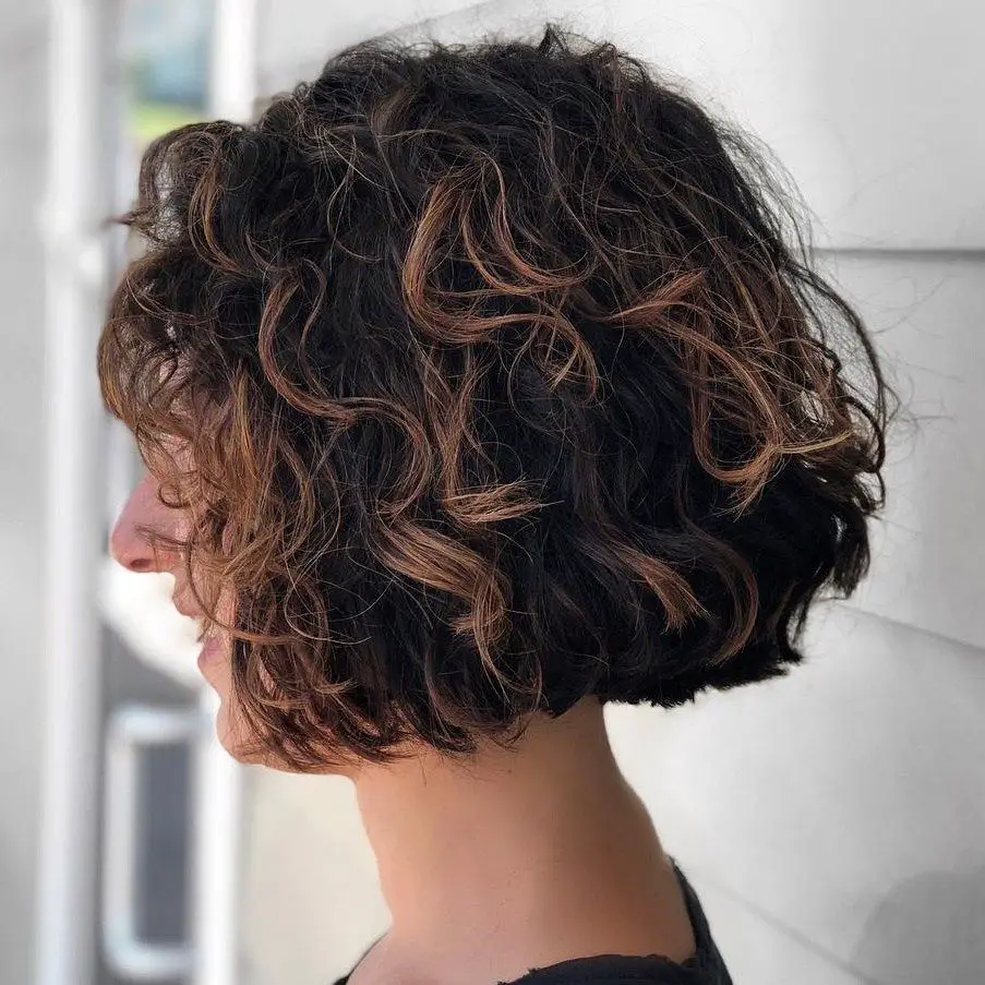 Chin-length layered curls