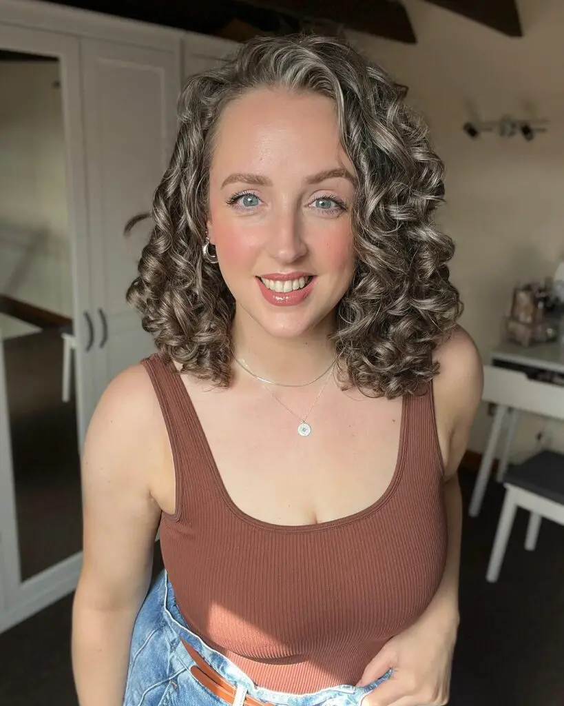 Blunt curly hair from marisascurls