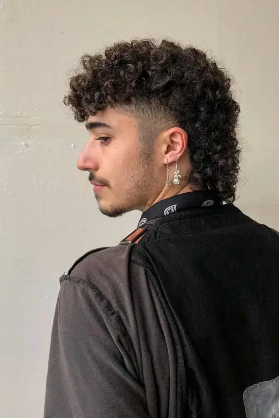 two toned mullet hair