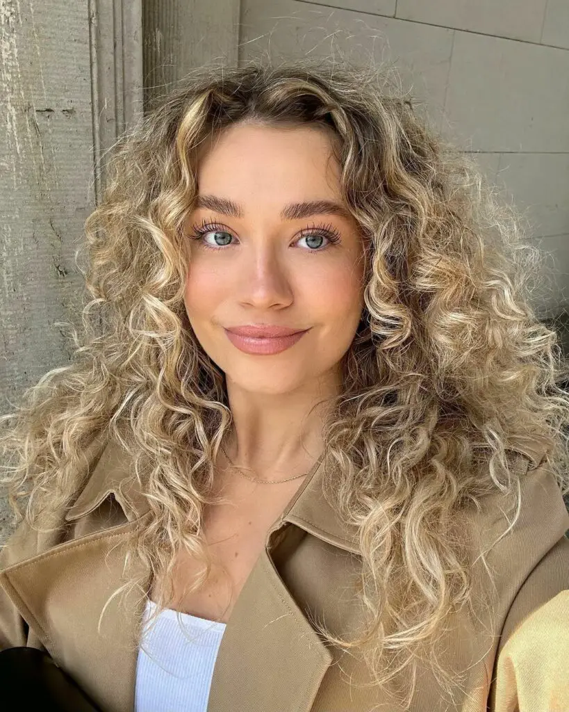 10 Common Myths About Curly Hair Debunked