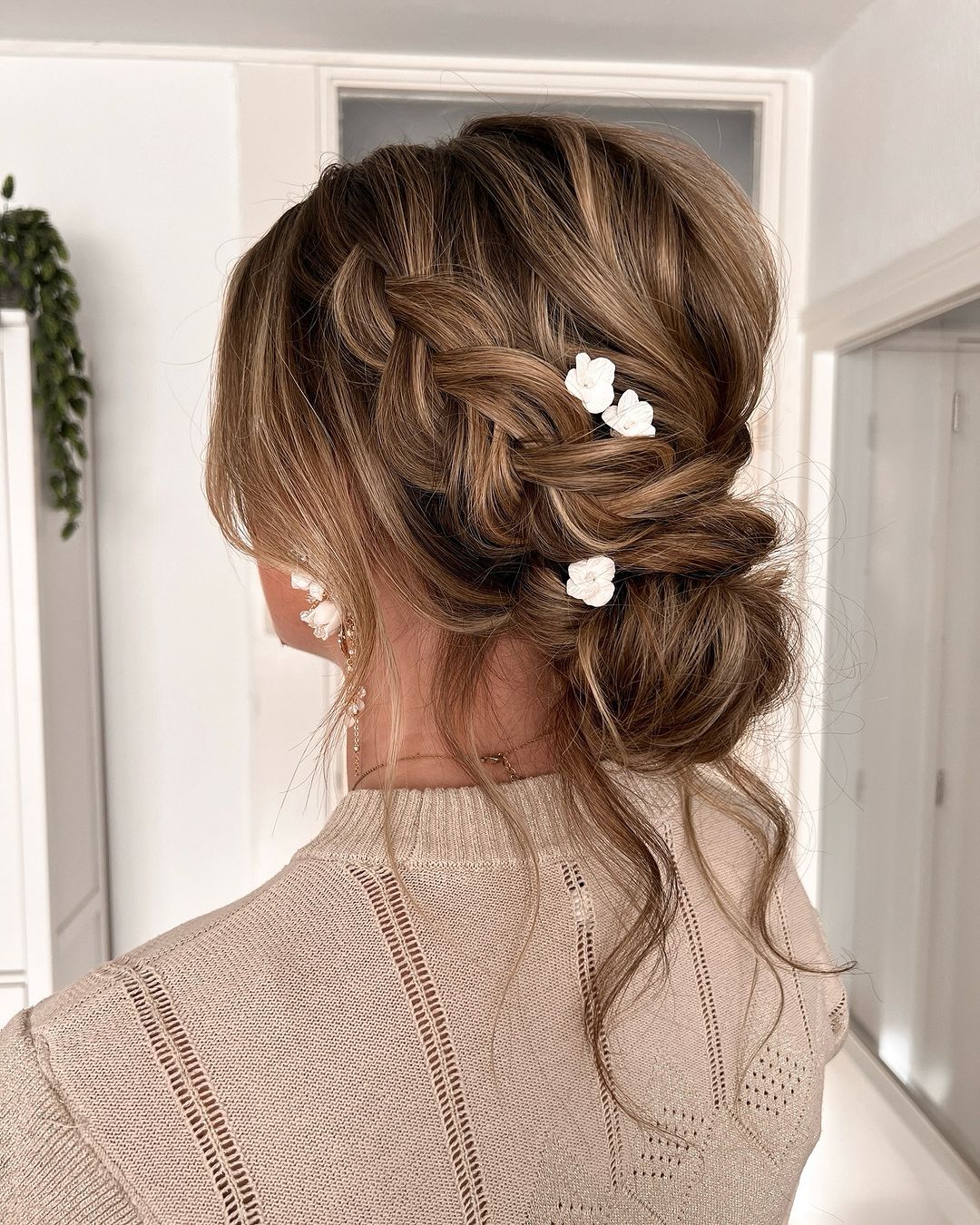 Twisted updo loose curls from absolutely.ineke .hairstyling